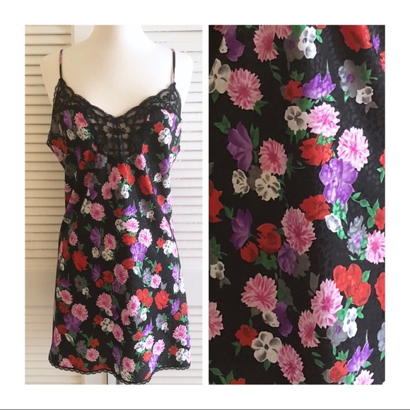 Vintage Other - 💫sold💫 Vintage 1990’s Floral Chemise, L/XL